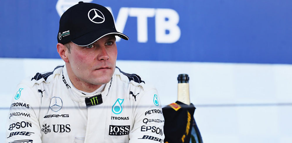 Hamilton Beri Kemenangan untuk Bottas?